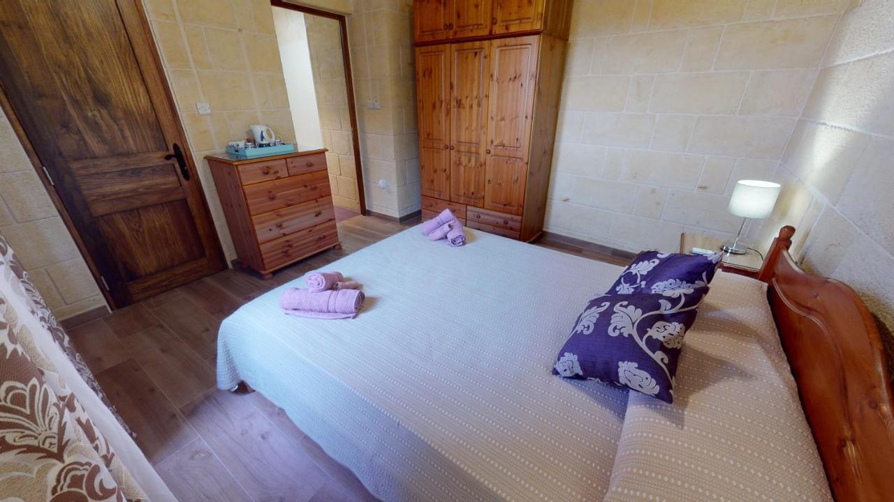 Qala Bed&Breakfast With Swimming Pool - Il-Wenniessa Exterior photo