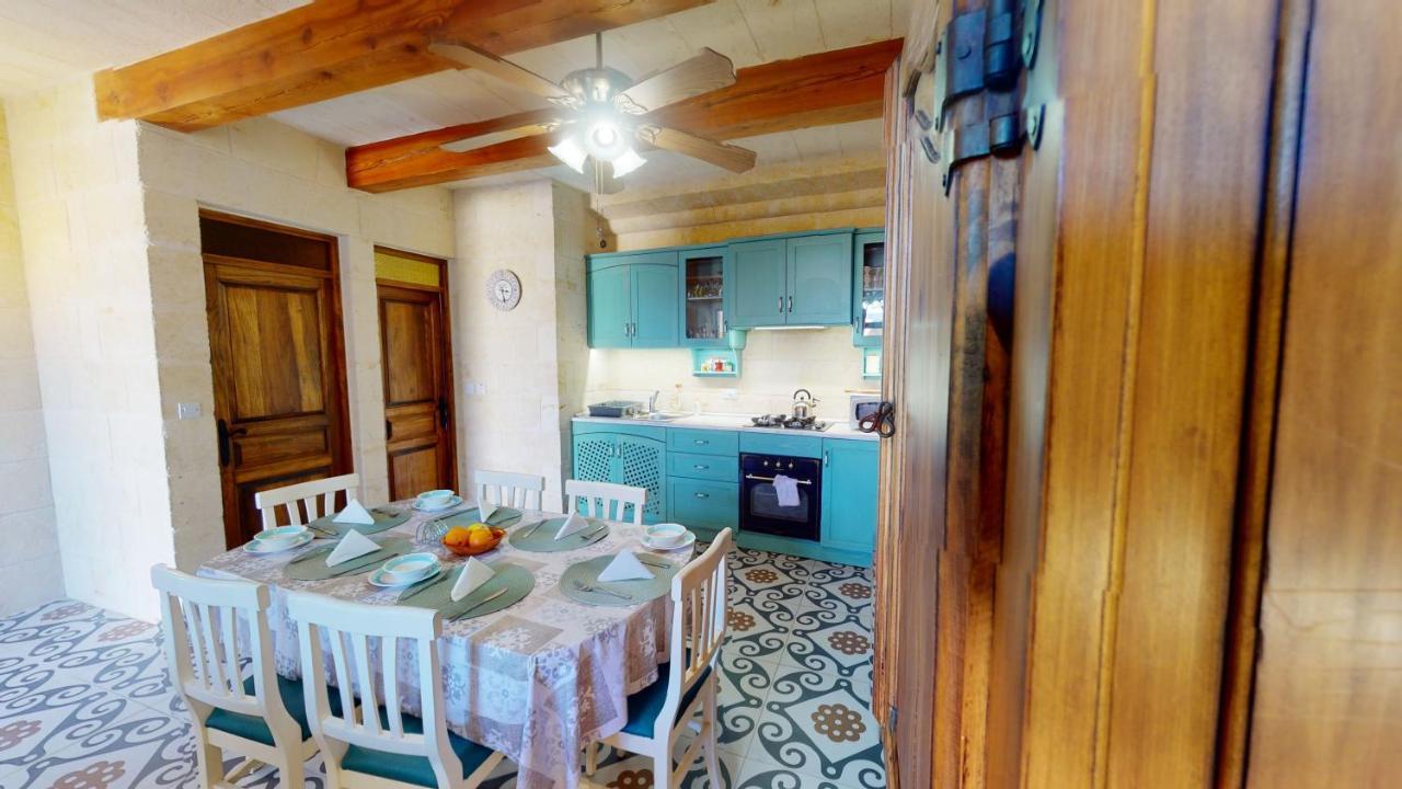 Qala Bed&Breakfast With Swimming Pool - Il-Wenniessa Exterior photo